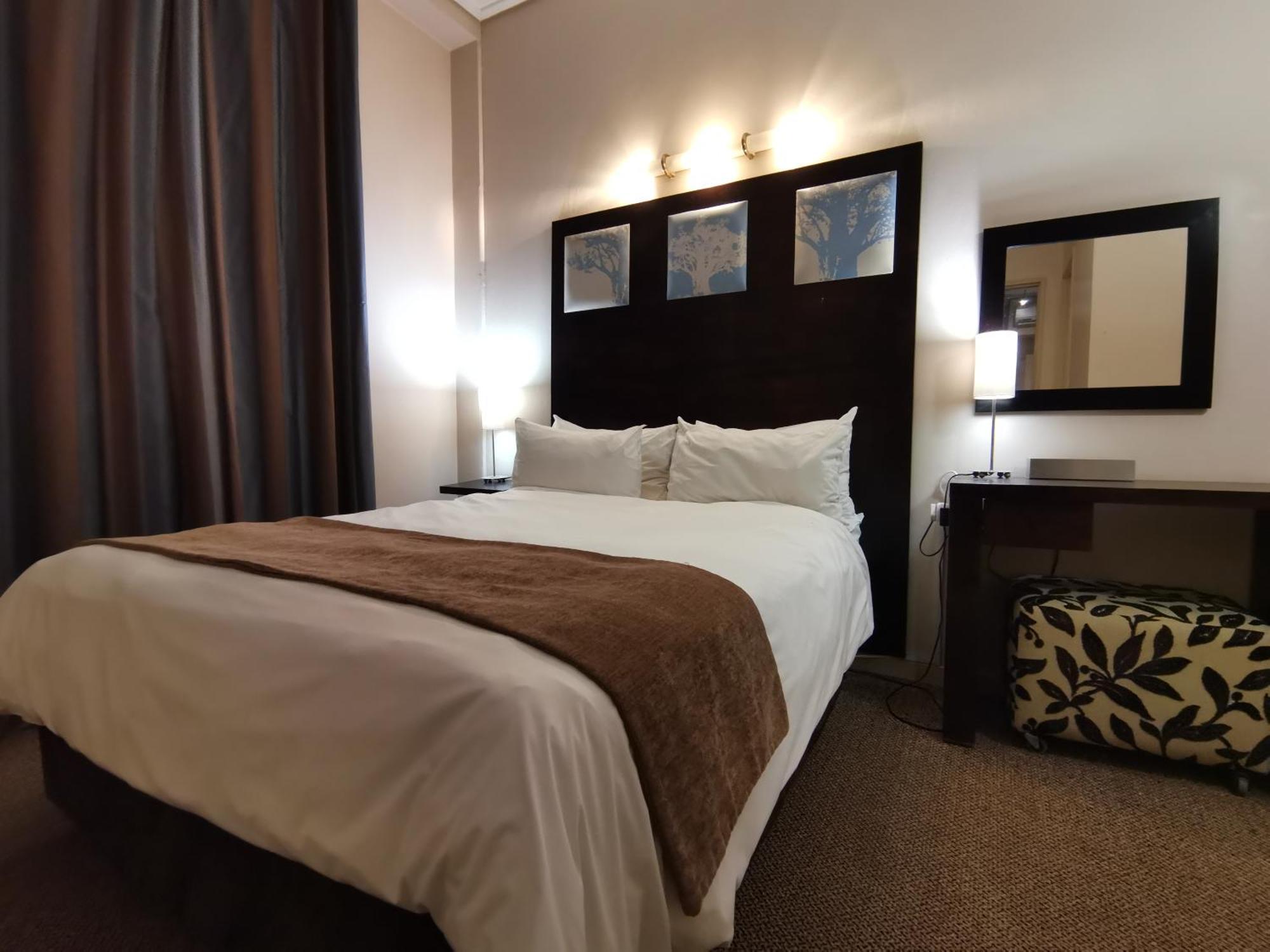 Mapungubwe Hotel Apartments Marshalltown Γιοχάνεσμπουργκ Δωμάτιο φωτογραφία